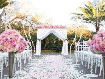 We’ve Got Your Wedding Tents Covered, Now Here Are Here a Few Tips on How You Can Secure a Quality Caterer