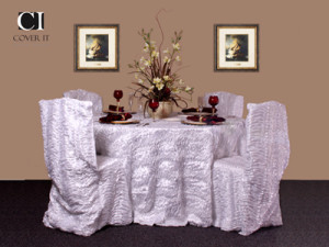white-flocked-table-cloth